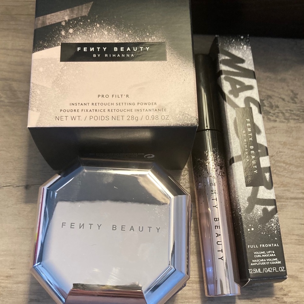 Fenty Beauty Bundle of Lavender Powder & Mascara